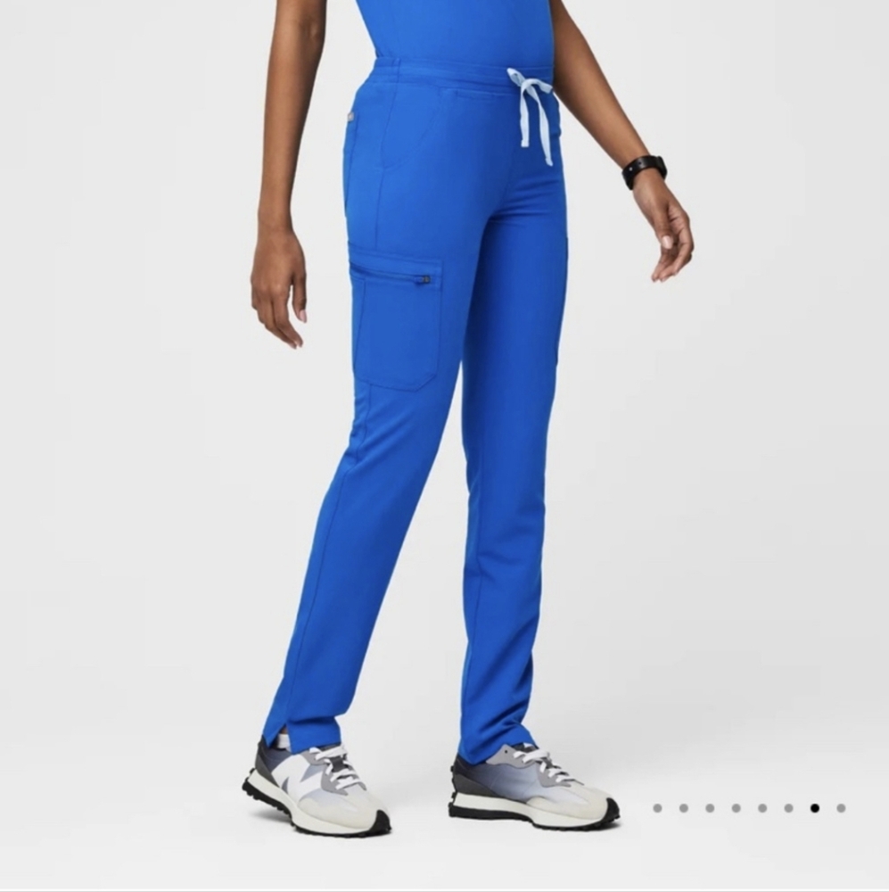 FIGS Royal Blue scrub pants Sz.SP